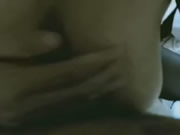 Asiatica matura che fa sesso con le tette